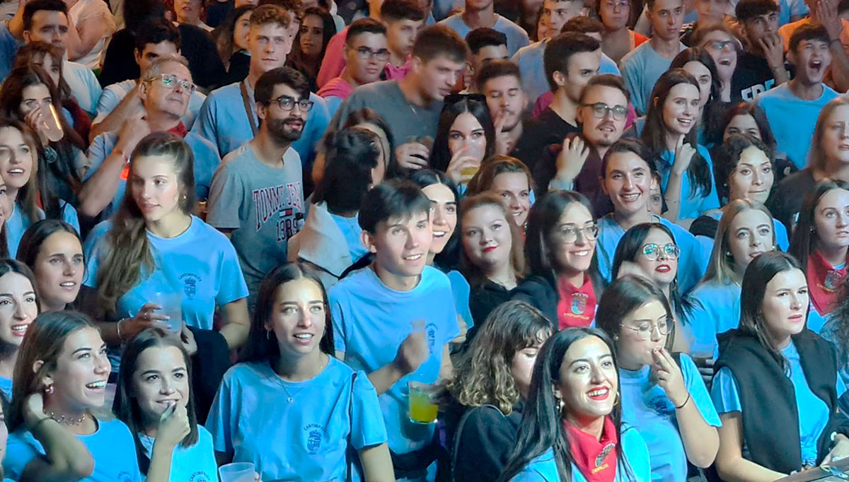 14 01 panuelos rojos web