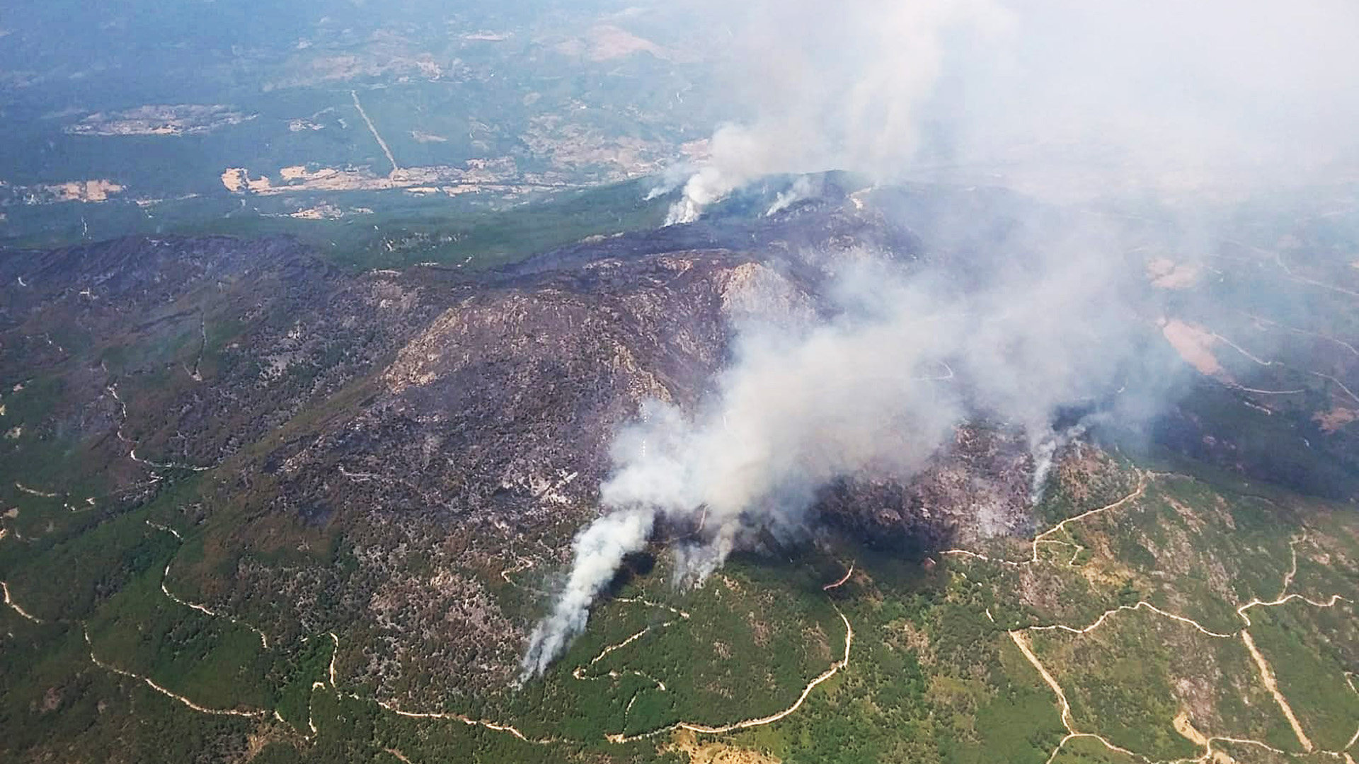 El incendio de Santa Cruz del Valle ya supera las 1.000 hectáreas arrasadas 1 17 1 OK WEB