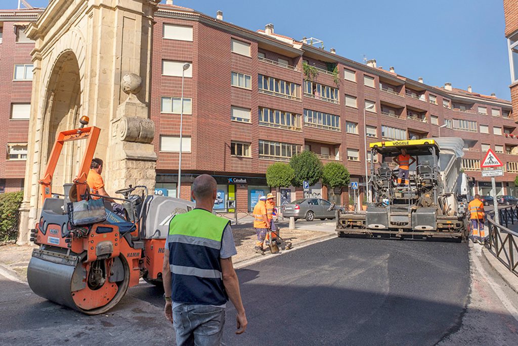 Plan Asfaltado Calle Jose Zorrila Puerta Madrid KAM6250