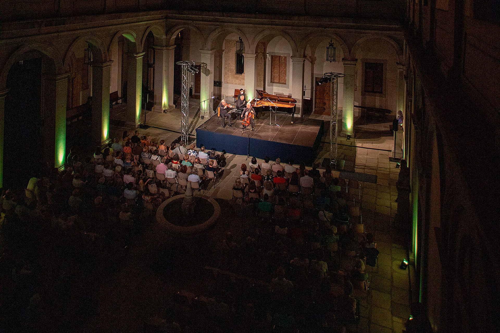 Uno de los emplazamientos del festival fue el Patio de Armas del Alcázar.