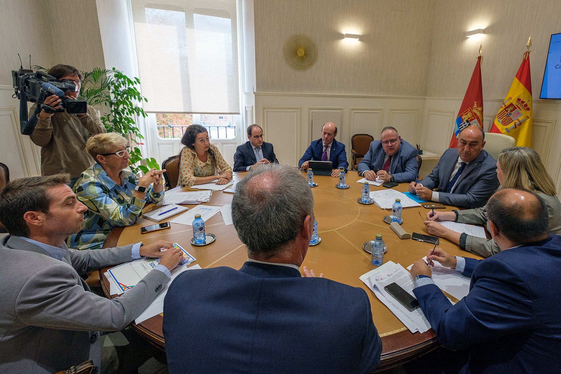 Diputacion Reunion Consejeros Sanidad Familia