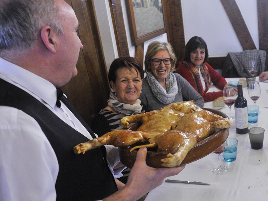 Varios restaurantes y alojamientos segovianos, entre el 10% de los mejores del mundo según TripAdvisor 1 Estreno de 'Discantus'