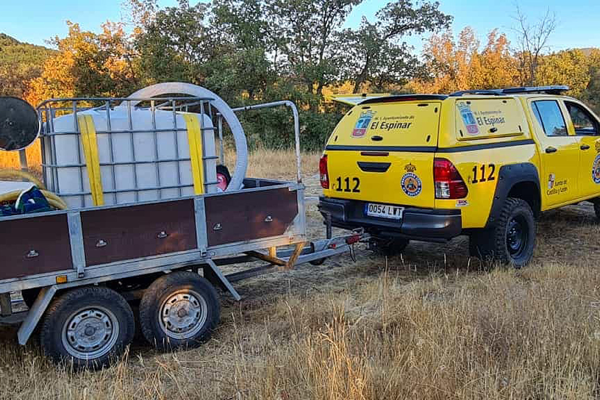 el espinar proteccion civil furgoneta incendio