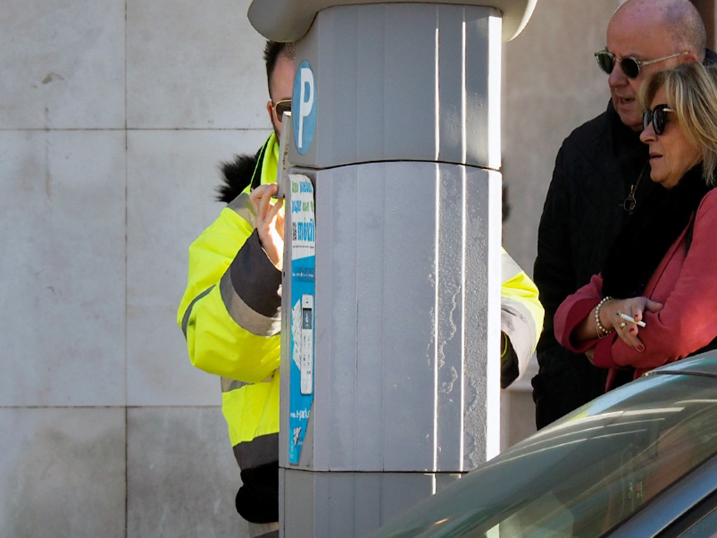 13 2kama Vigilante Aparcamiento ORA KAM3170