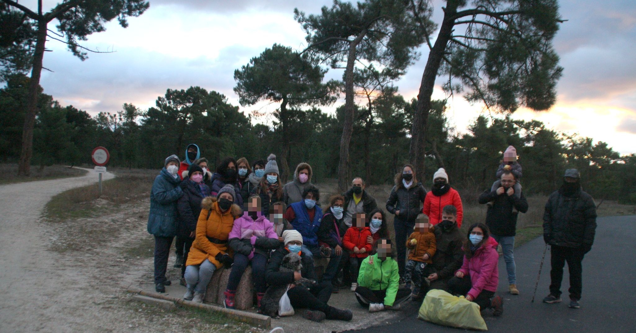 Participantes en la limpieza del año pasado.