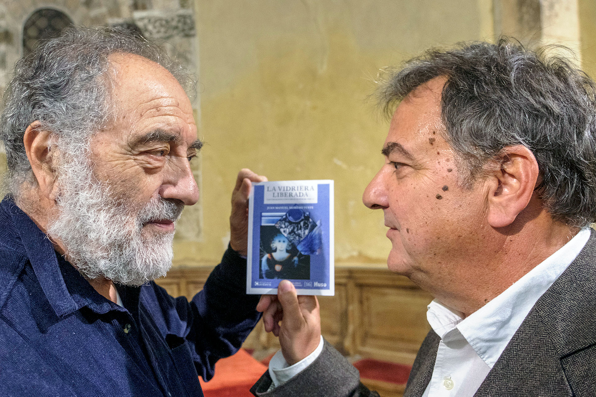 Carlos Munoz Pablos Juan Manuel Moreno Libro Vidriera Liberada 381