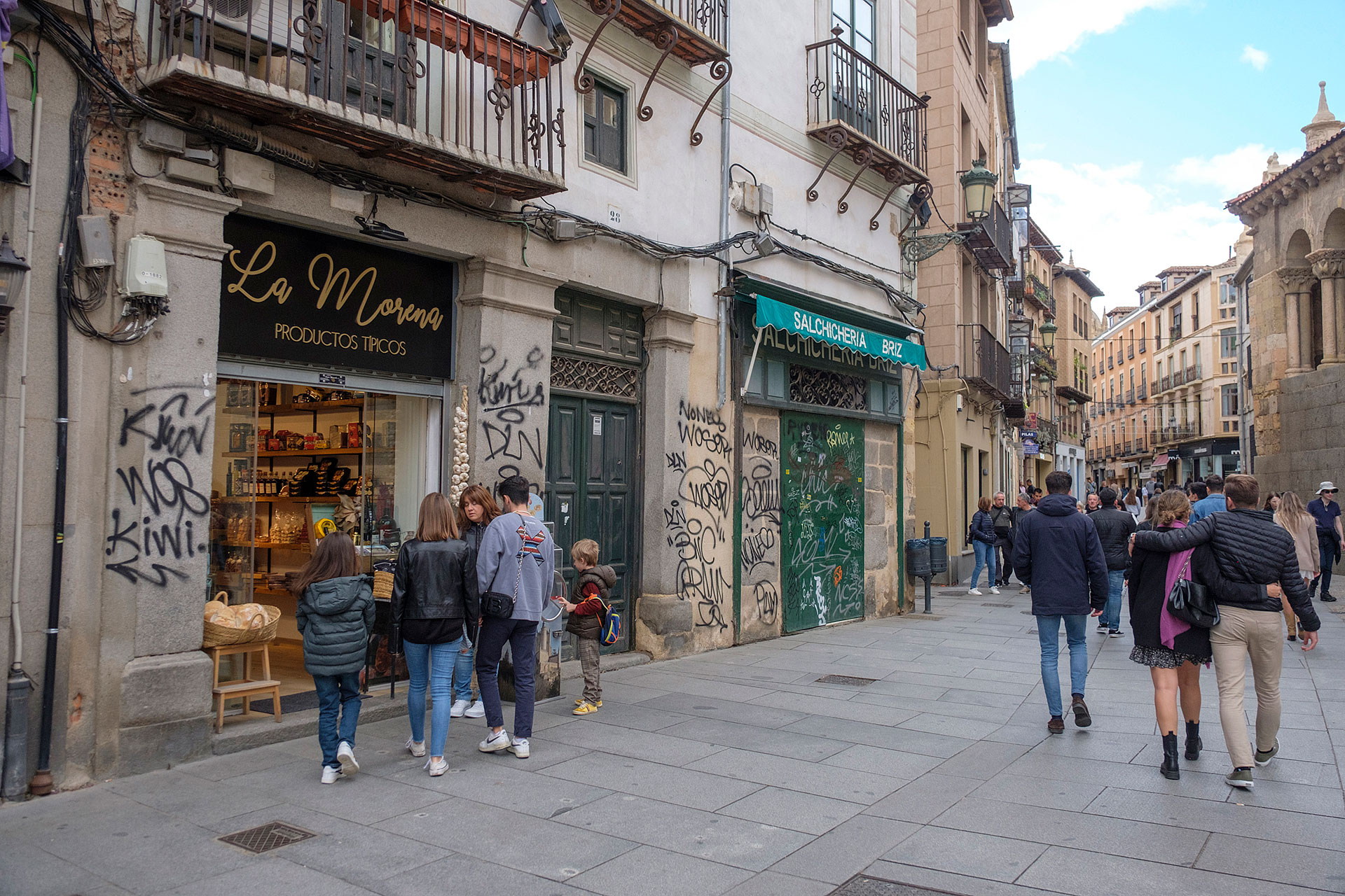 Pintadas Calle Real Salchicheria Briz 089