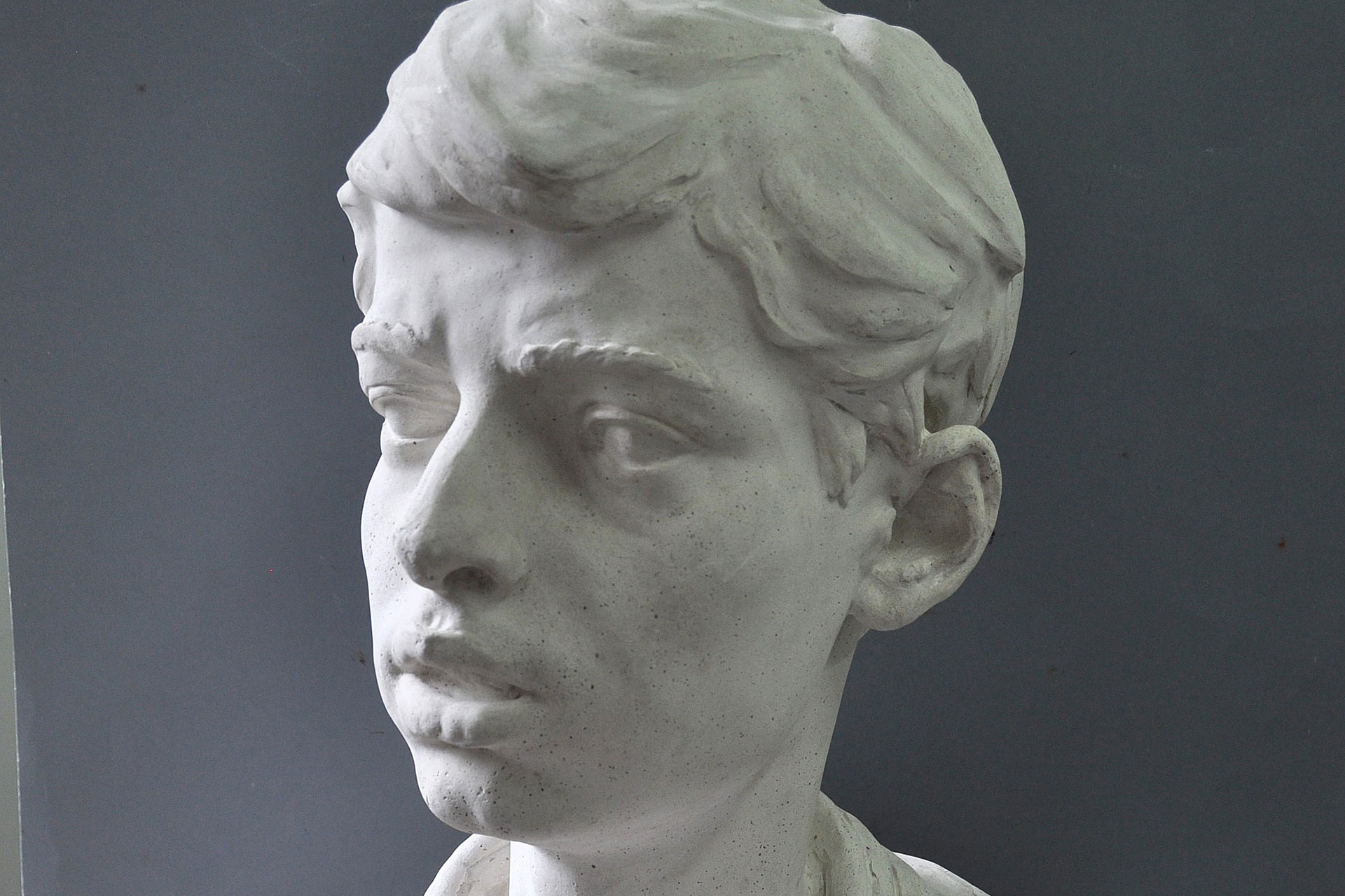 diputacion escultura Gitanillo Florentino Trapero restaurado 2