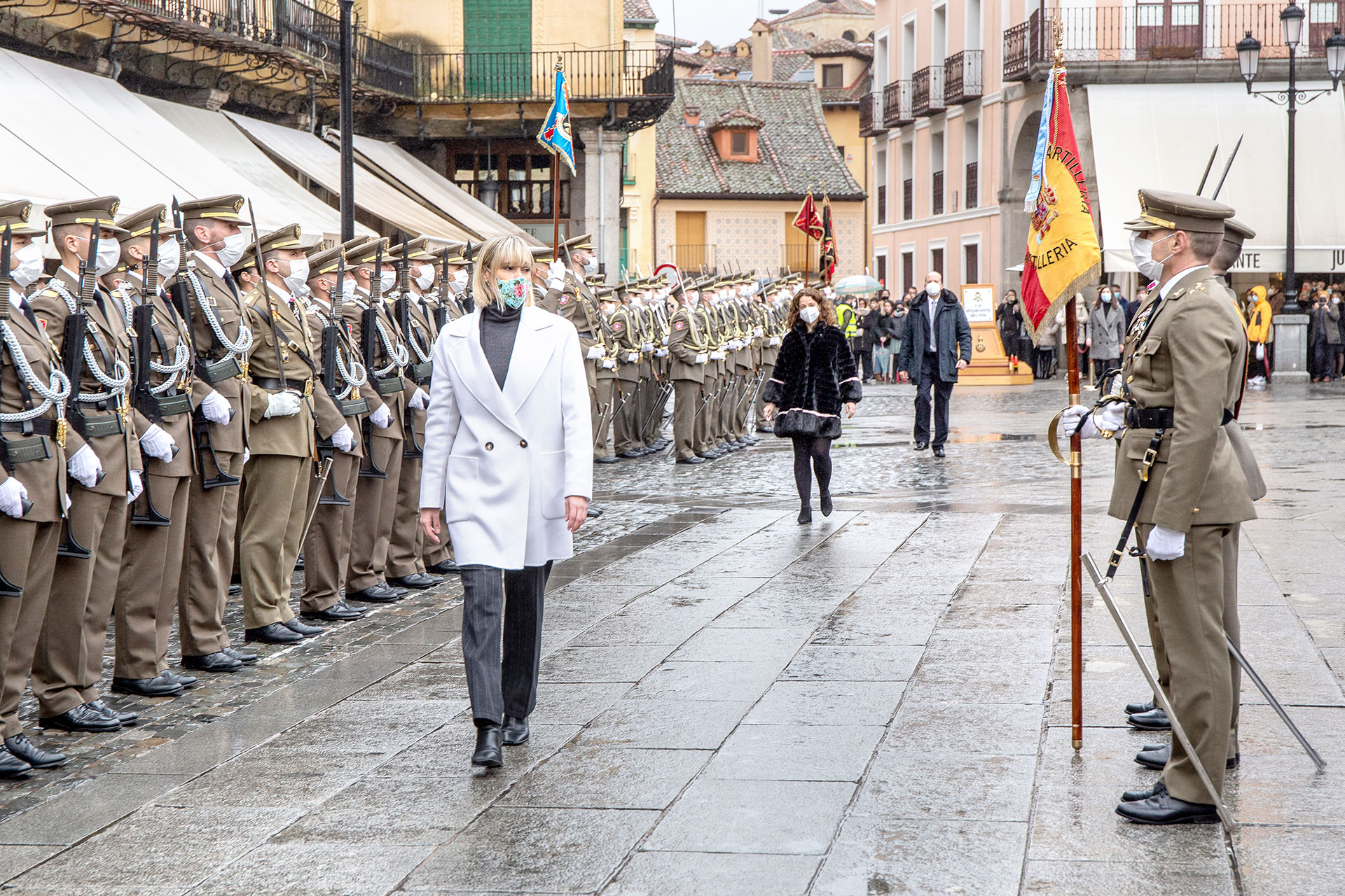 plaza mayor santa barbara jura de bandera artilleros 2021 29