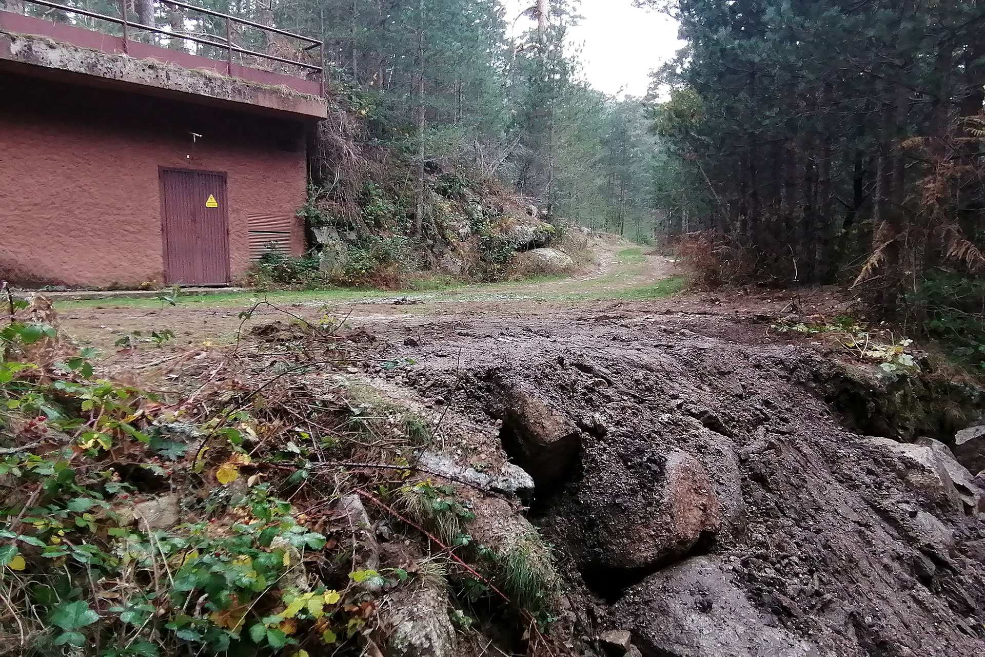 puerto navacerrada estacion equi danos toma agua 2
