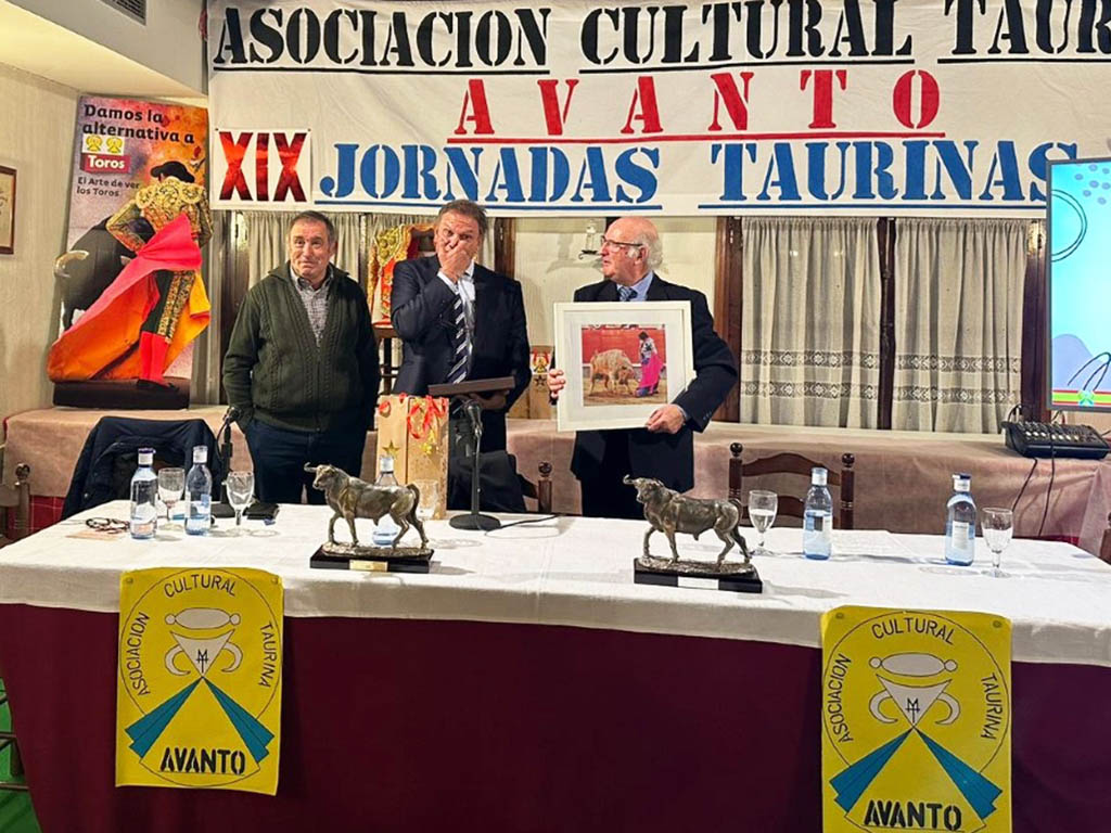 Homenaje a Julio Aparicio, en Avanto.