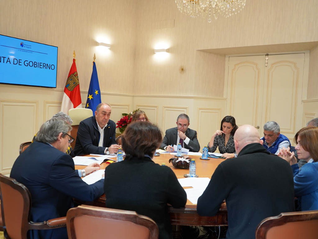 Junta de Gobierno de la Diputación de Segovia. / EL ADELANTADO