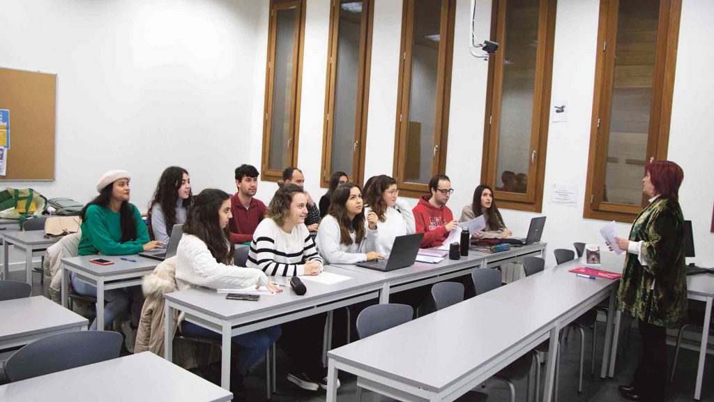 WEB Grupo de Literatura Inglesa 259412