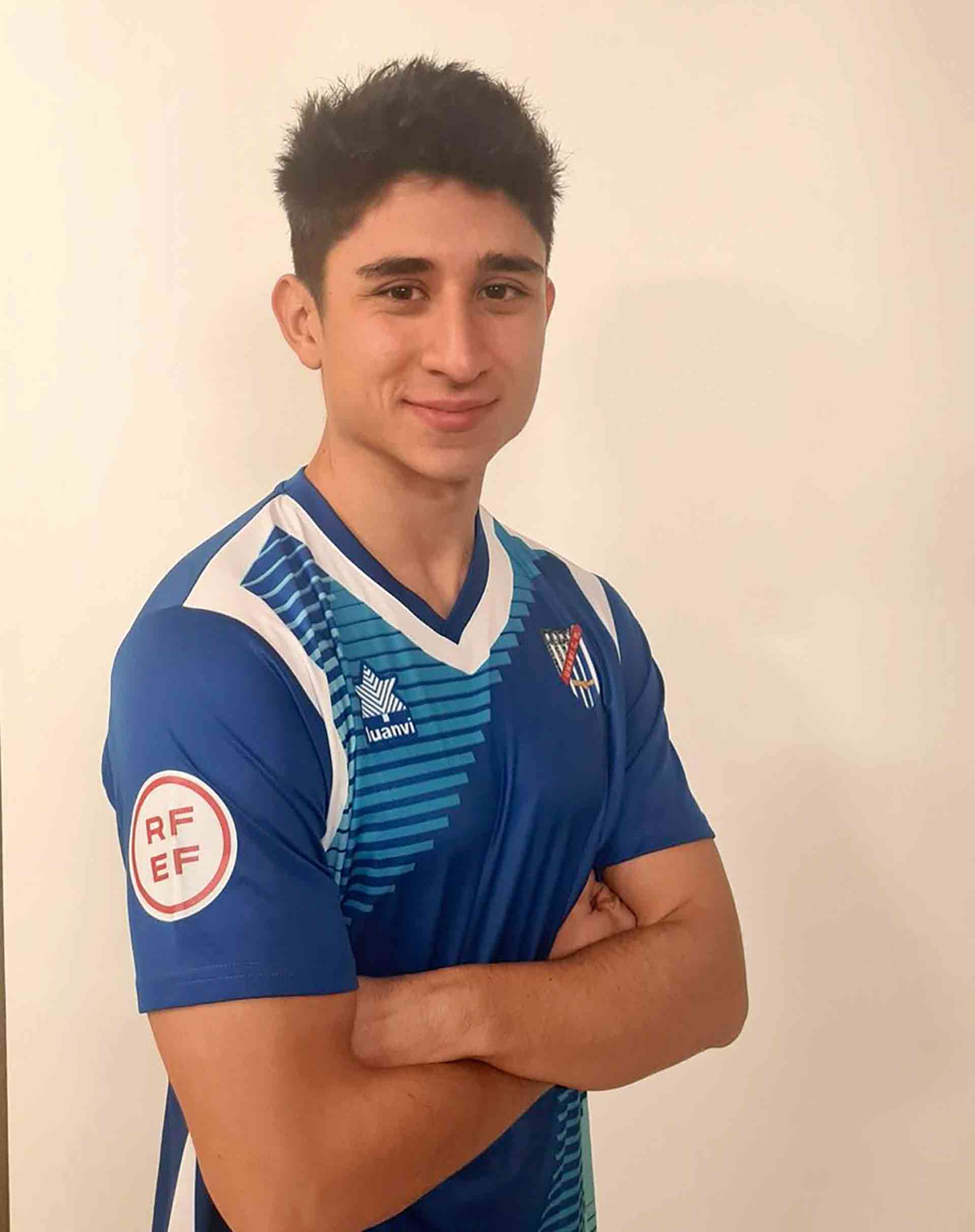 Beni, con la camiseta del Unami./ UNAMI CP