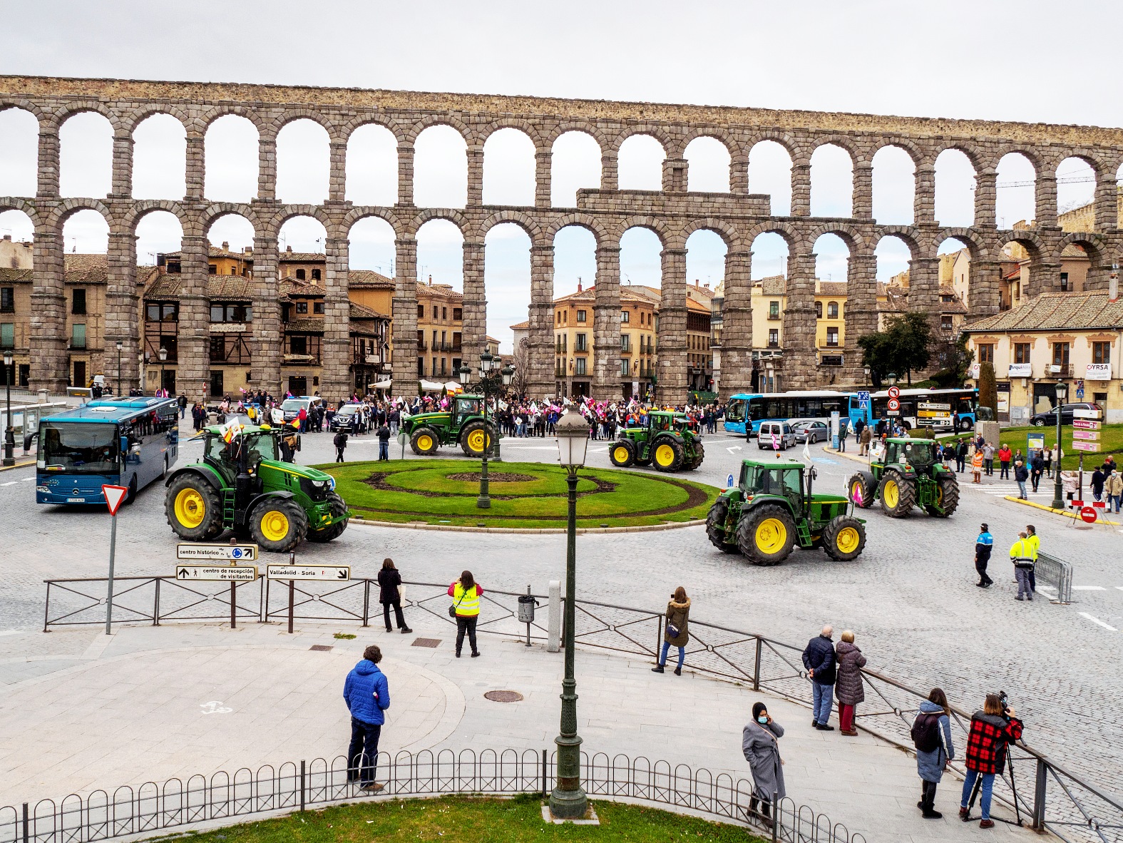 Imagen de la protesta que se llevó a cabo este año en la ciudad de Segovia por parte de varias organizaciones agrarias y ganaderas para alertar de la  crisis que afecta al sector.