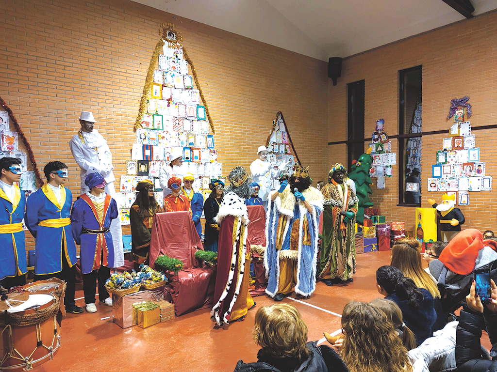 Un derroche de ilusión extendido por toda la provincia 2 10 1 reyes torrecaballerso