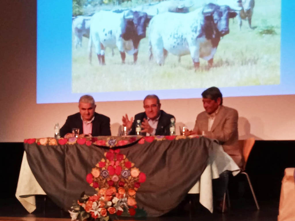 Alonso Fernández, Teófilo Sanz y el ganadero Aurelio Hernando. / EL ADELANTADO