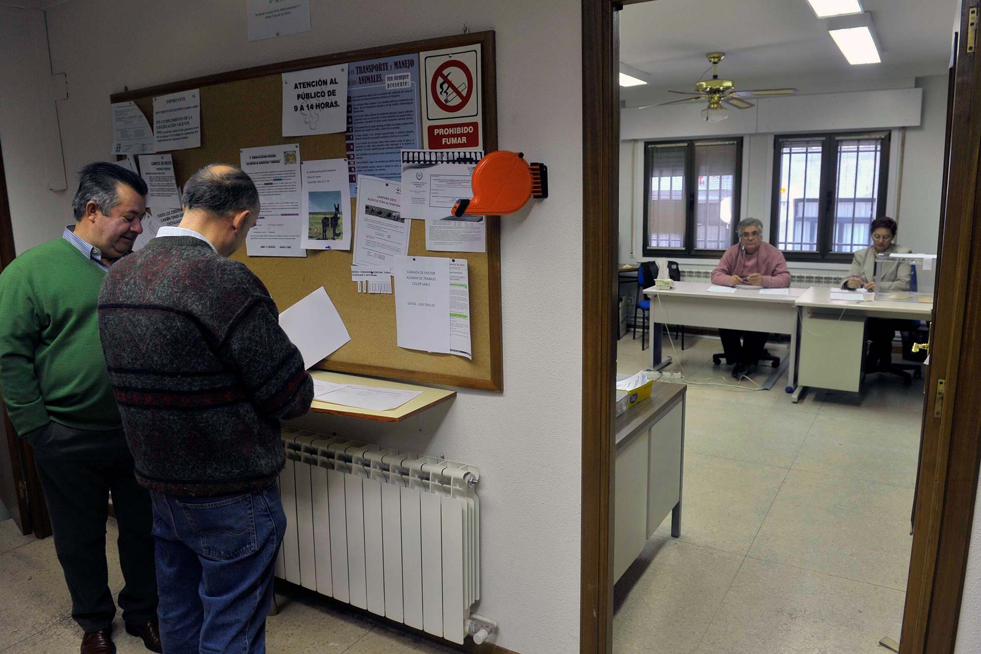 El censo electoral de 2023 se ha reducido en 294 votantes por la disminución de la población dedicada profesionalmente a las labores agrícolas y ganaderas.