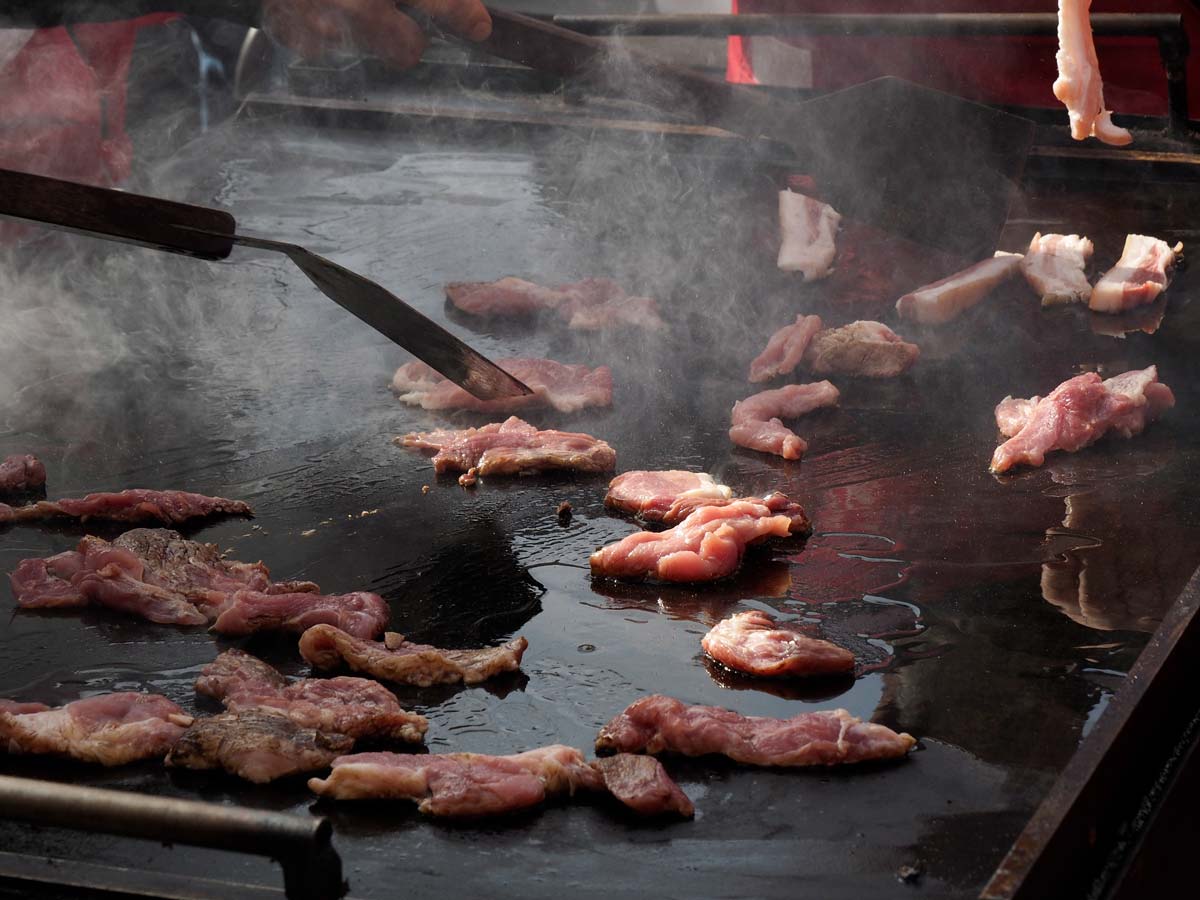 imagen de archivo de una matanza popular.