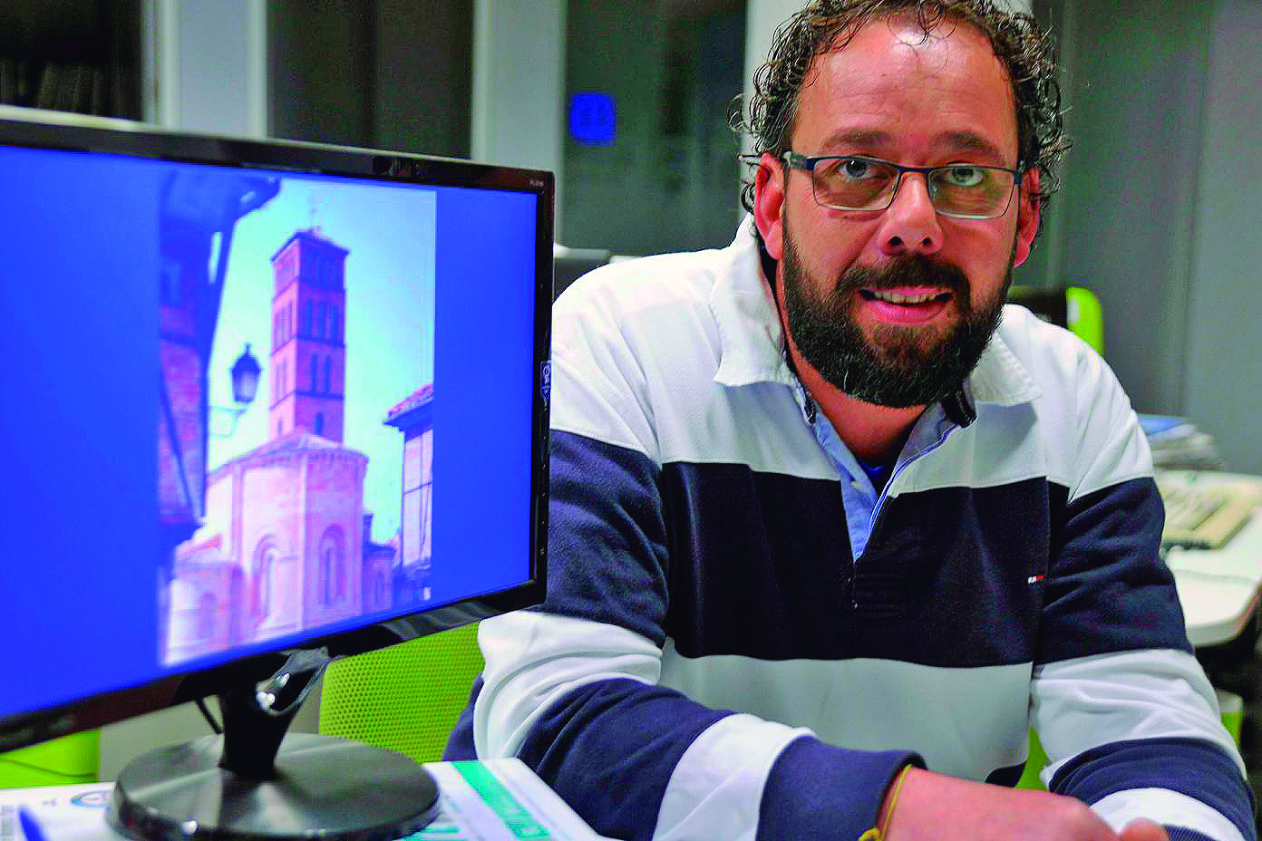 Félix Maroto, presidente de la Asociación de Vecinos de San Lorenzo. / E. A.