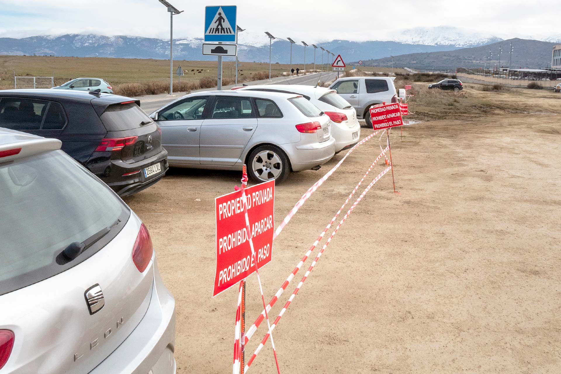 Estacion AVE Parking Tierras Vallado Via Pecuaria KAM0074
