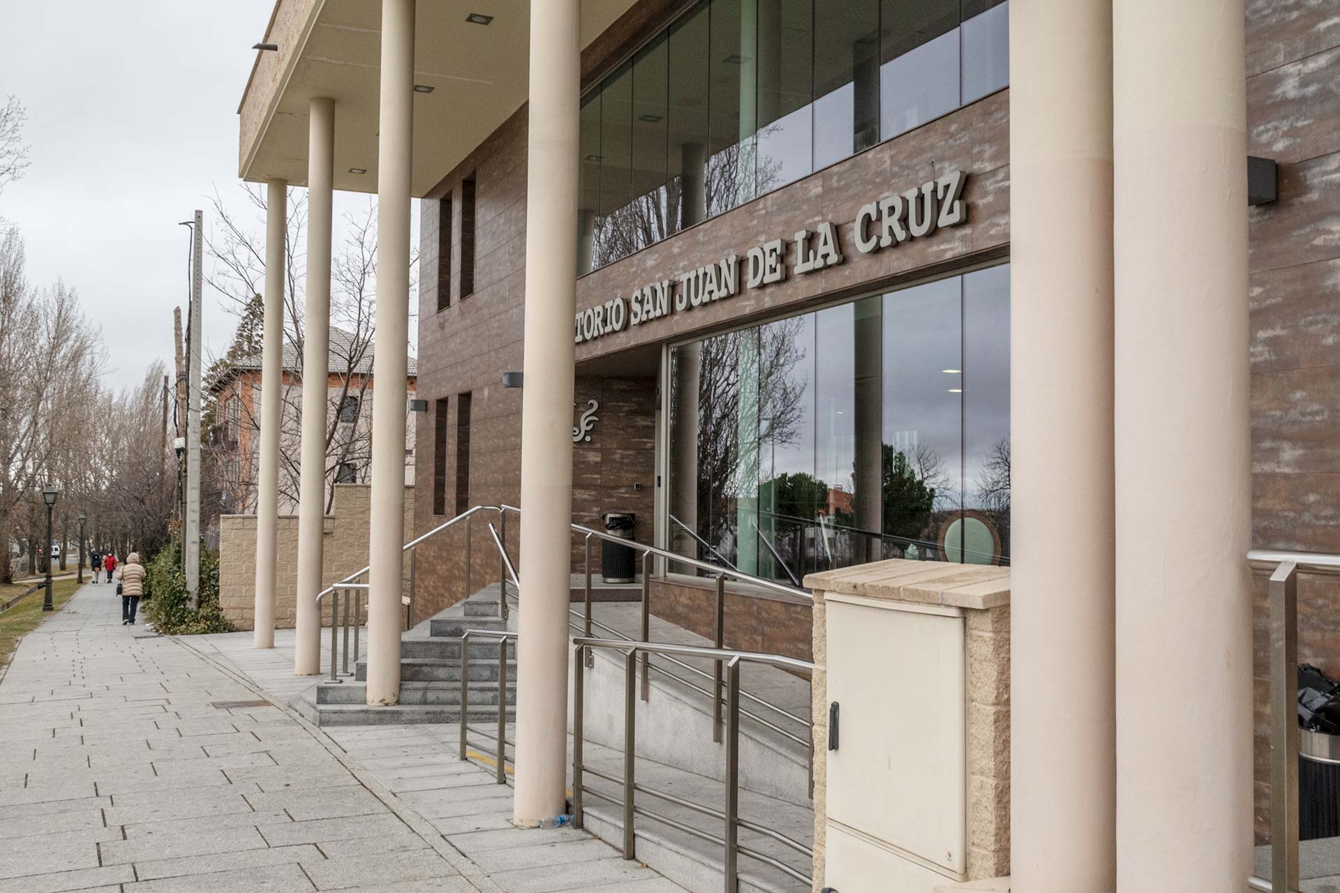 Vista del tanatorio segoviano San Juan de la Cruz./ KAMARERO