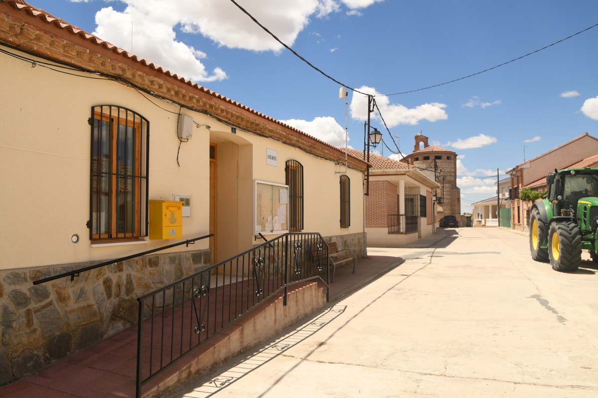 Ayuntamiento de Tolocirio. FOTO: JOSÉ ANTONIO SANTOS.