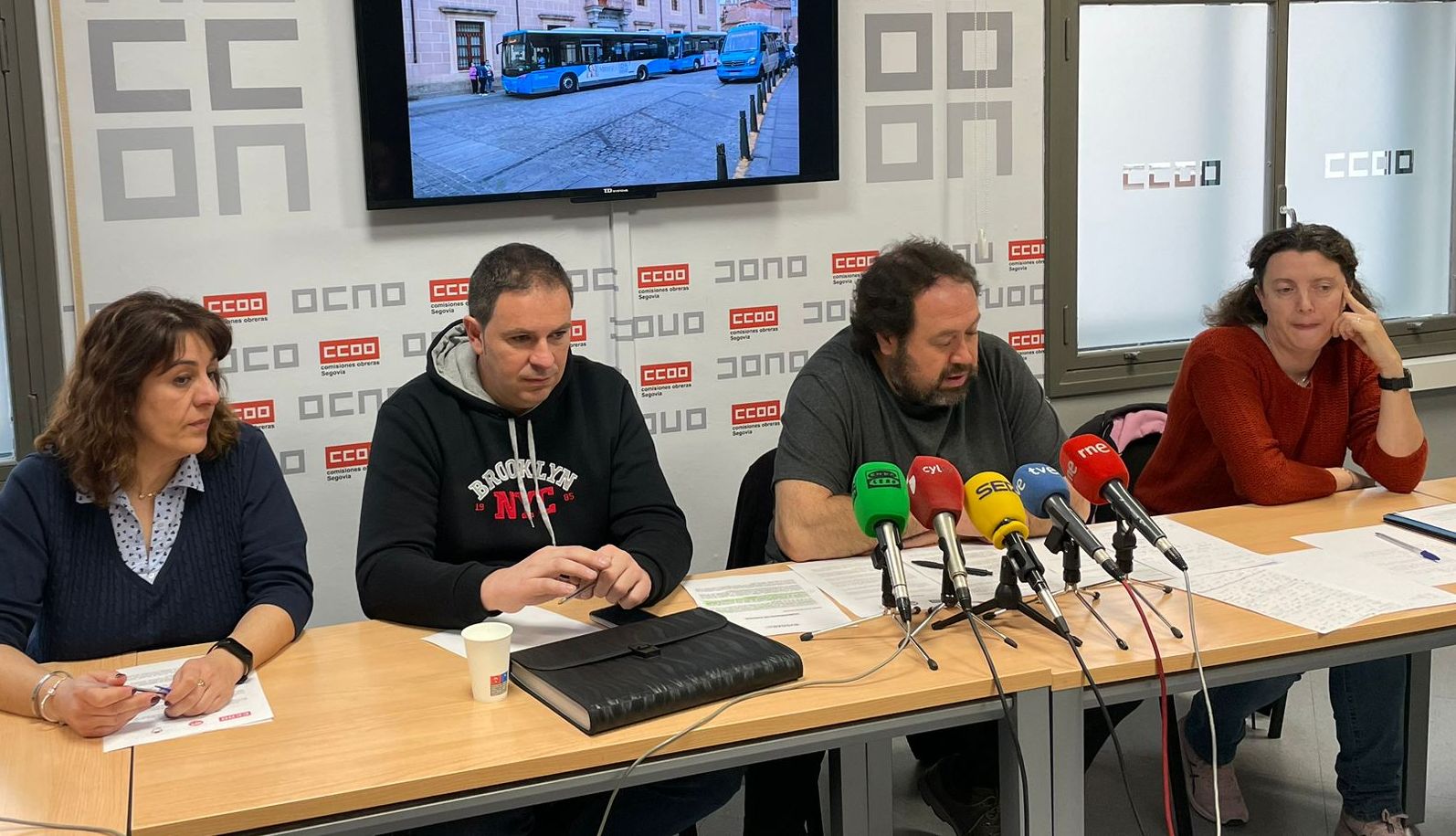 Los representantes del Comité de Empresa, ayer.