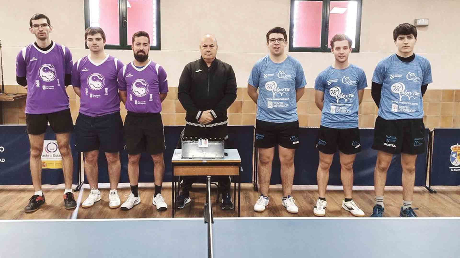 Los protagonistas del encuentro que jugó el Seghos ETM con el Osoro en Espirdo./ SEGHOS ETM