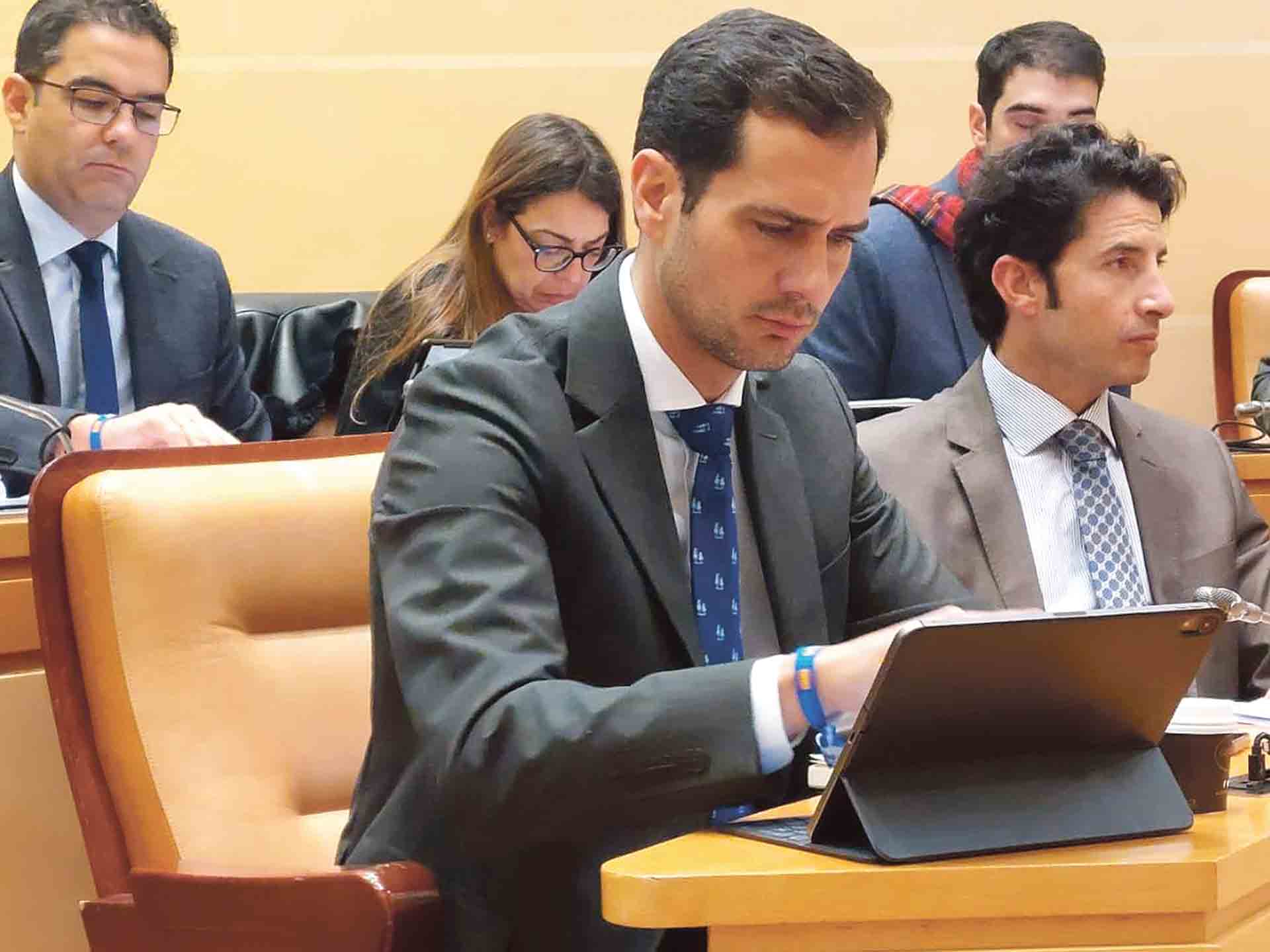 El portavoz del PP en el Ayuntamiento de Segovia, Pablo Pérez. / E. A.