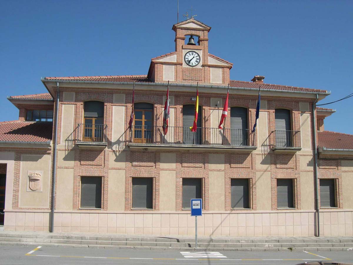 Ayuntamiento de Abades.