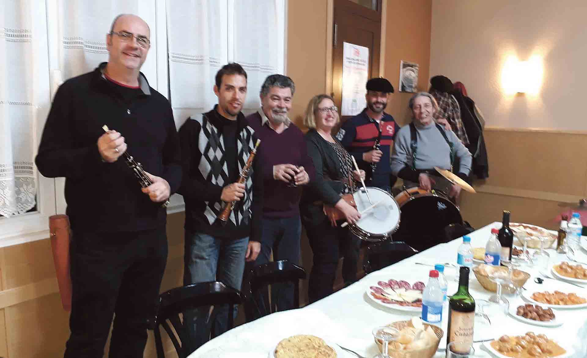 web CON DULZAINASok 4