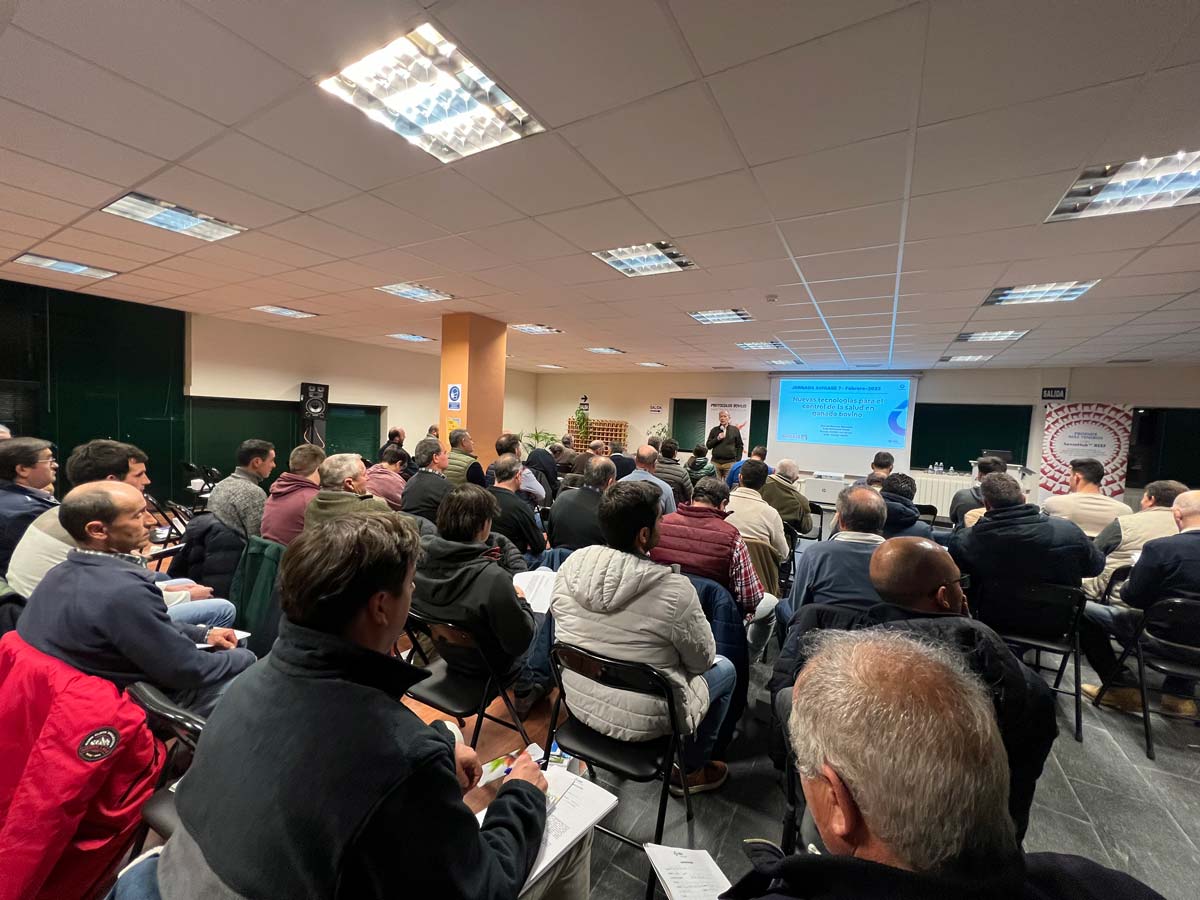 La jornada técnica de Avisase ha concitado el interés del sector ganadero de la provincia.