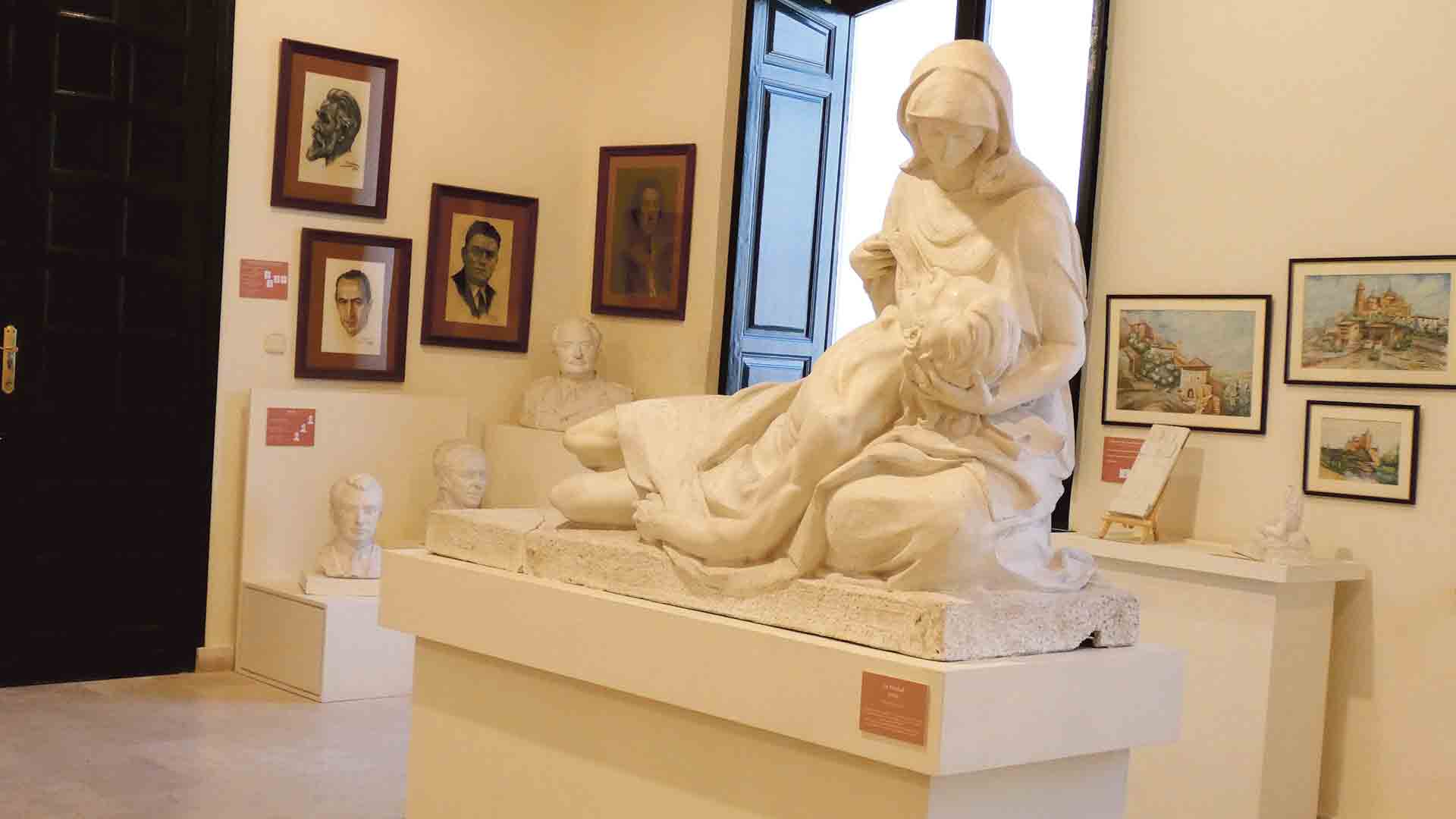 Exposición permanente del escultor Florentino Trapero en Aguilafuente 3 web Sala 1. Exposicion escultor Florentino Trapero. Foto Ayto Aguilafuente. JPG 6