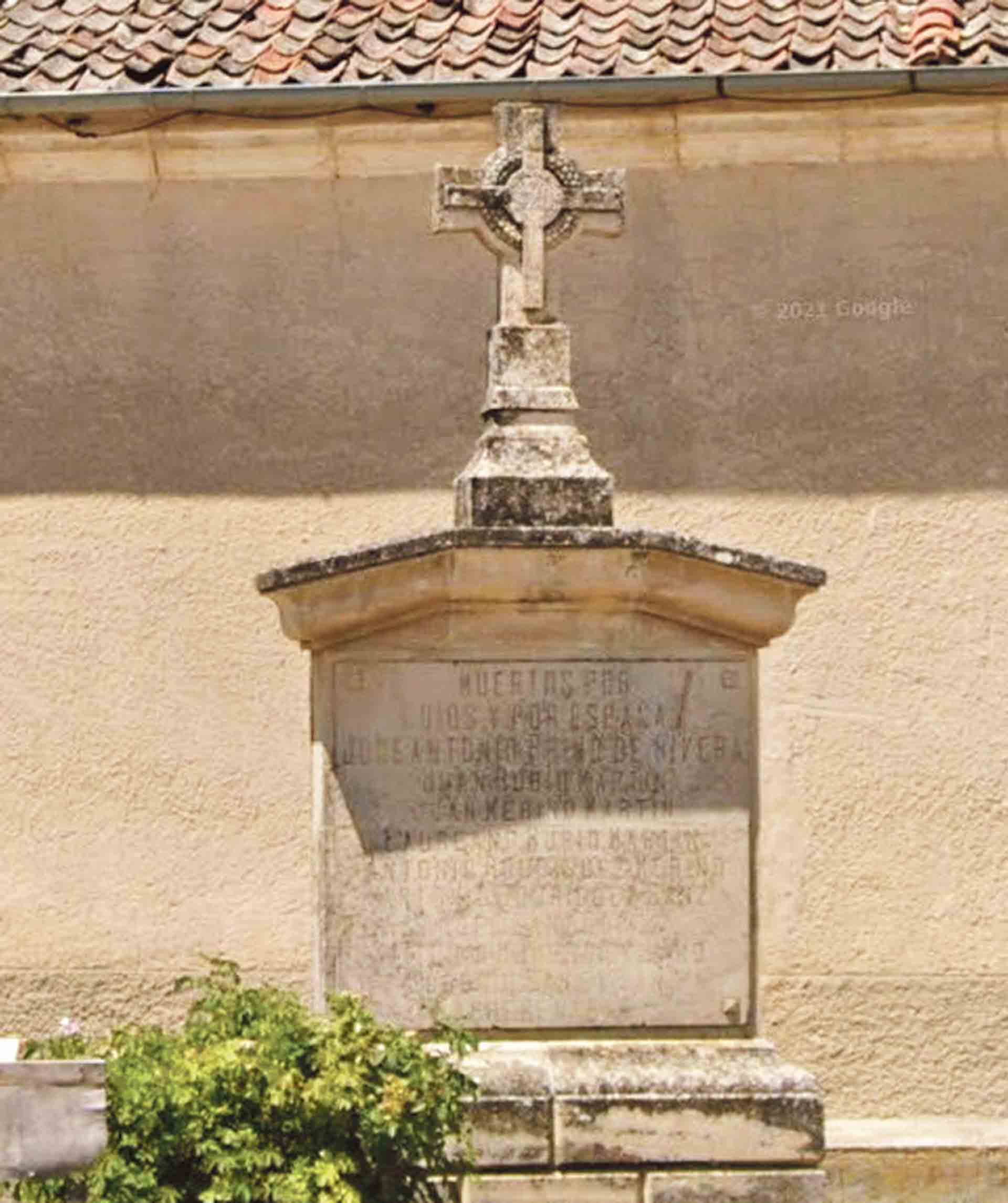 Cruz recuerdo caídos en la Guerra Civil, Calle de Arconcillos, 2 Arcones