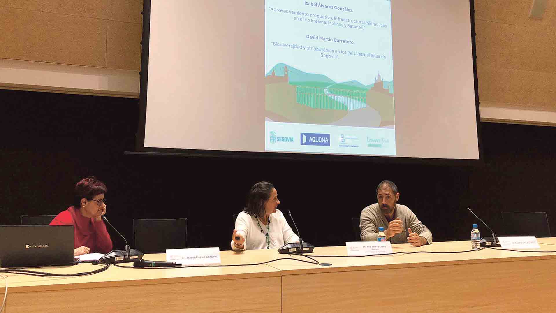 Primera conferencia del ciclo Paisajes del Agua. / Ana Teresa López Pastor