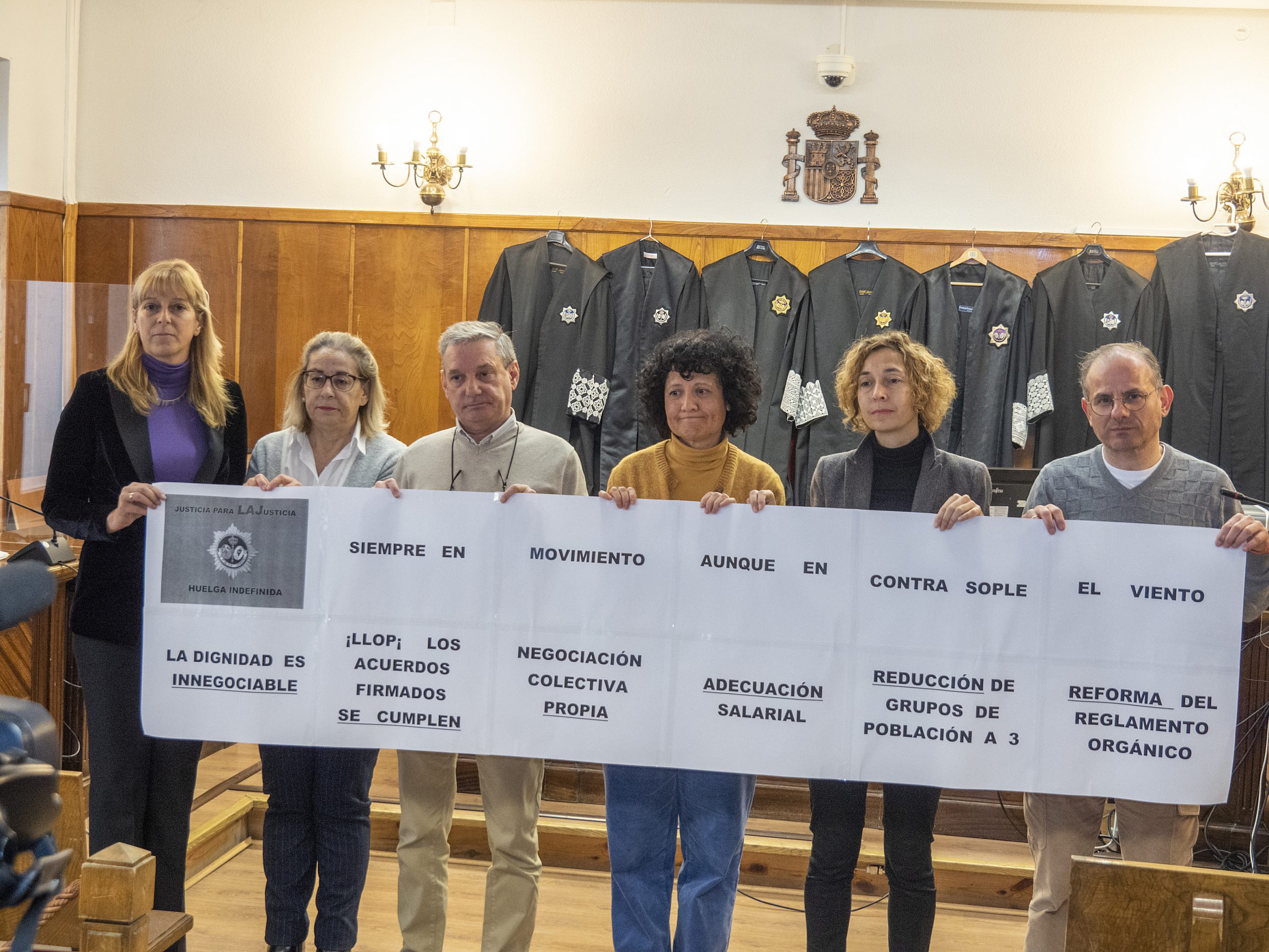 Los letrados de la administración de justicia de Segovia y la provincia han secundado en su práctica totalidad la huelga indefinida durante dos meses.