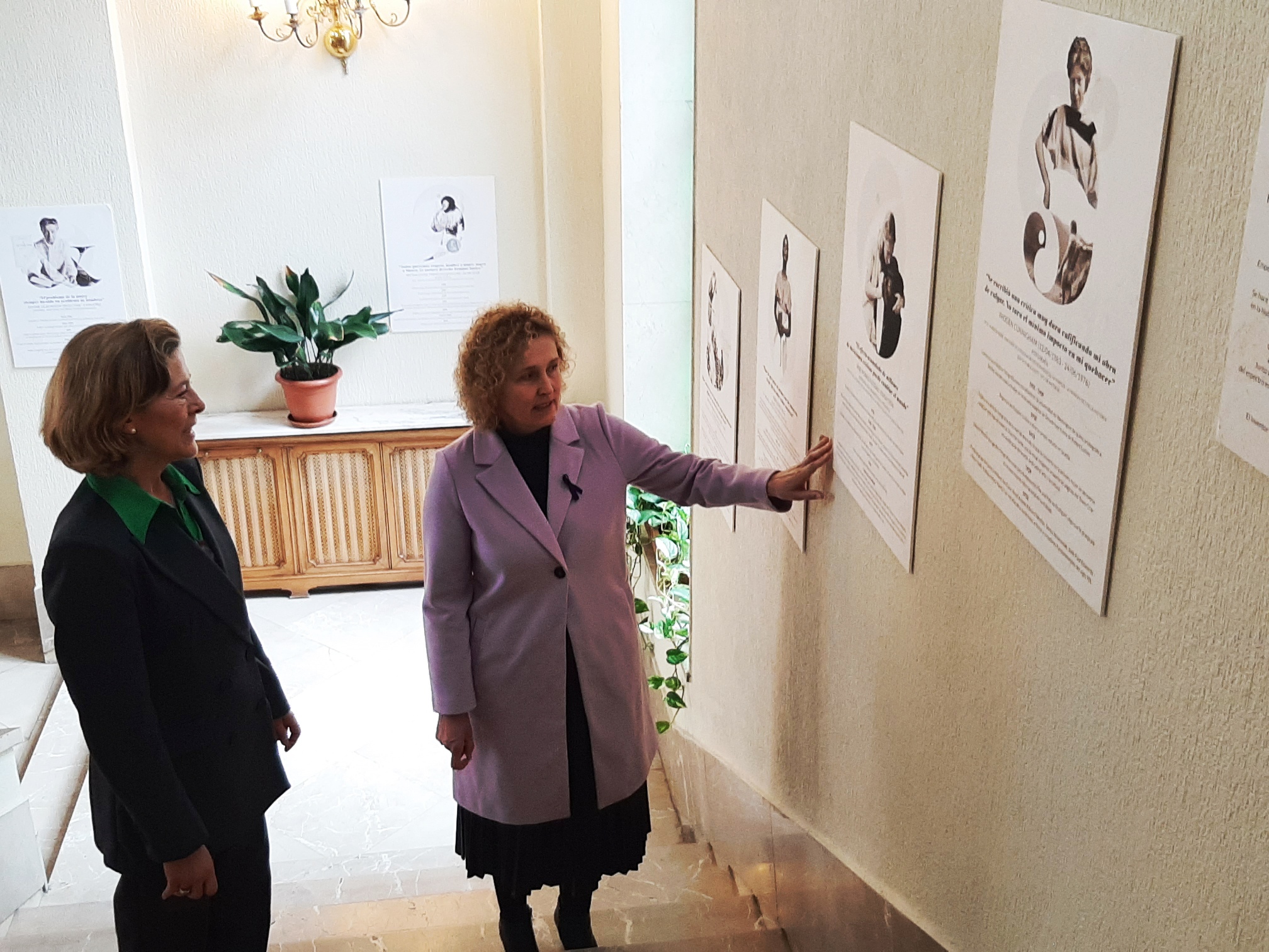 La exposición puede verse de lunes a viernes en las instalaciones de la Subdelegación del Gobierno, donde permanecerá hasta finales de mes.