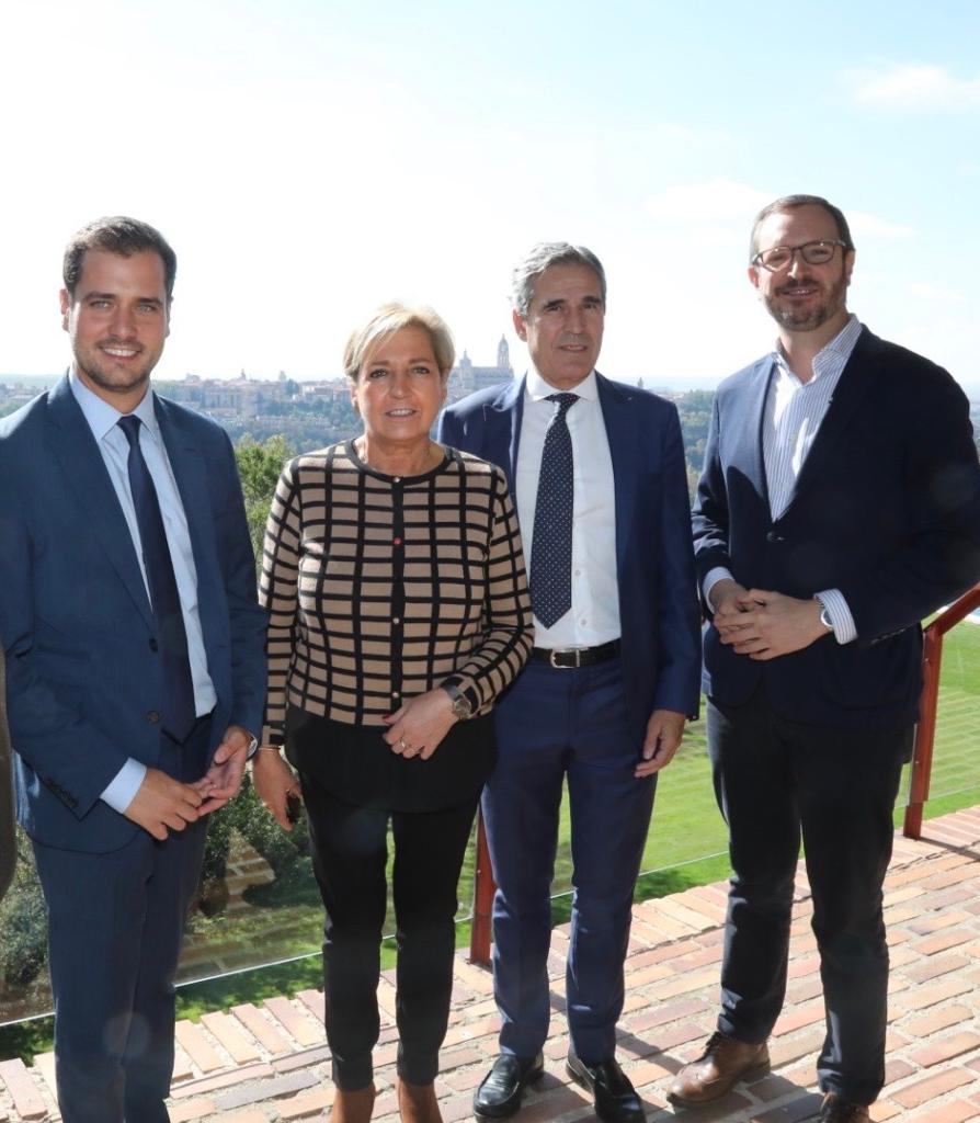 Pablo Pérez, Paloma Sanz, Juan José Sanz Vitorio y Javier Maroto. / EL ADELANTADO