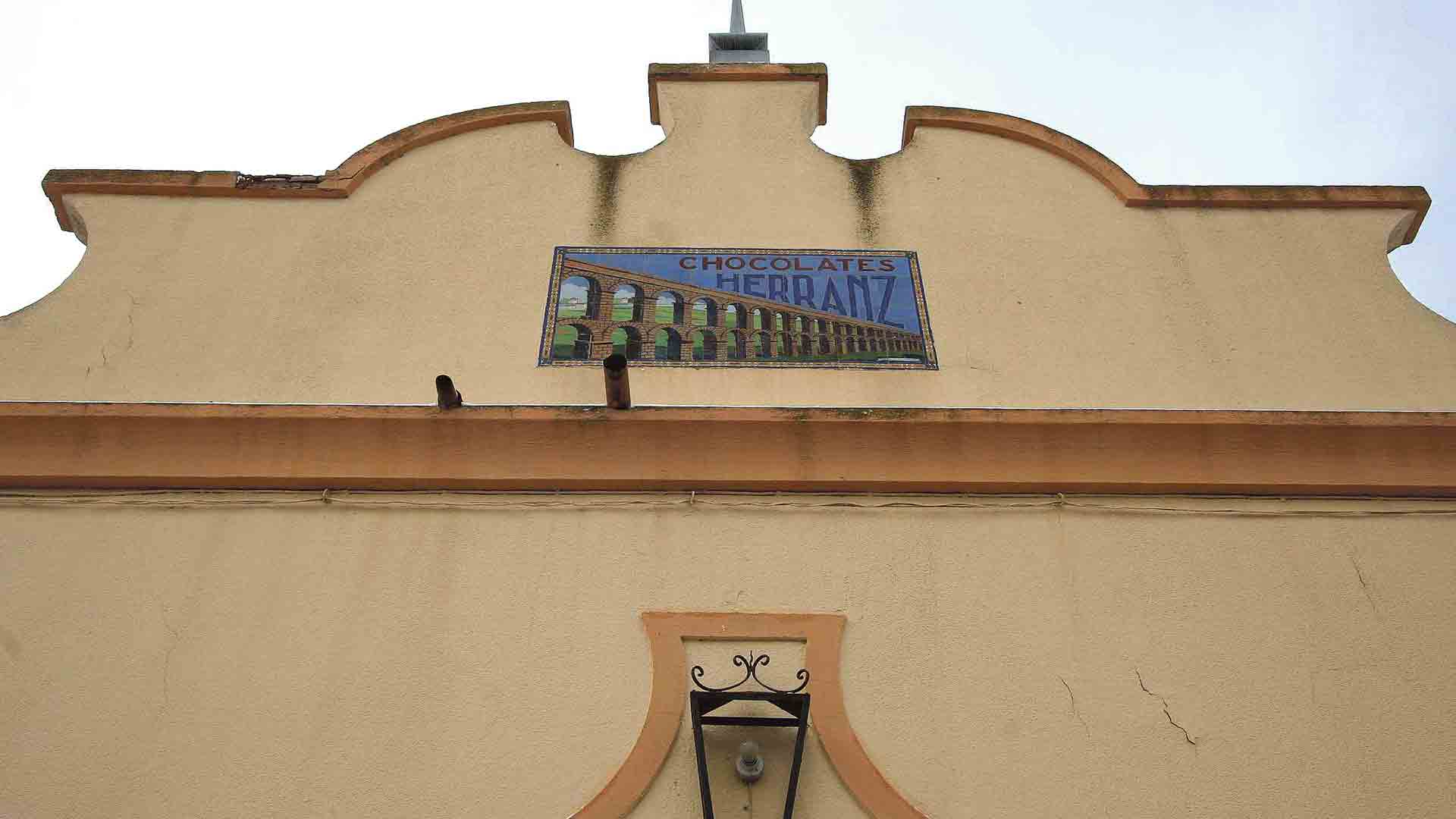 Antigua fábrica de Chocolates Herranz en Migueláñez 2 web IMG 6671
