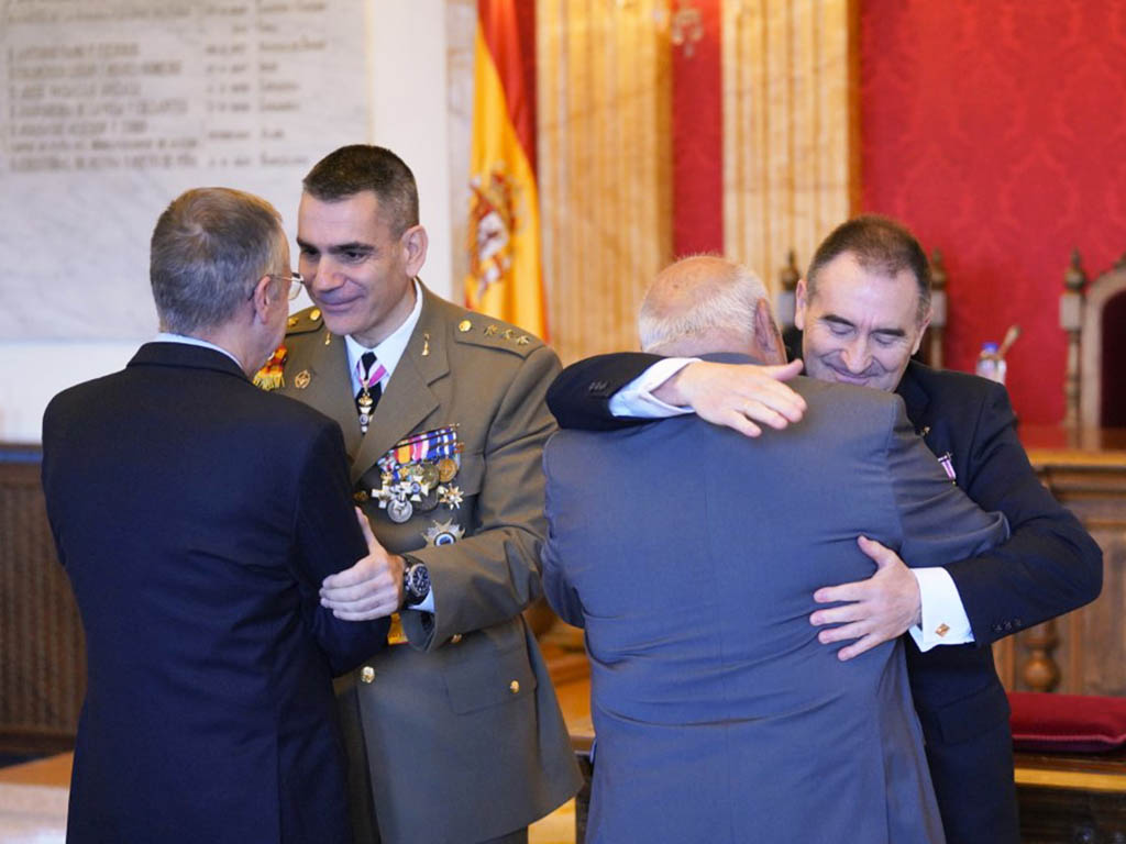 Medallas al Mérito de la Real Hermandad por San Hermenegildo 2 Celebración del día de San Hermenegildo. / MIGUEL ÁNGEL FERNÁNDEZ