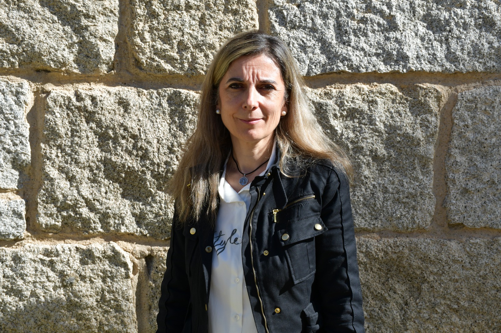 Montserrat Sanz Solís, concejal de El Espinar./ E.A.