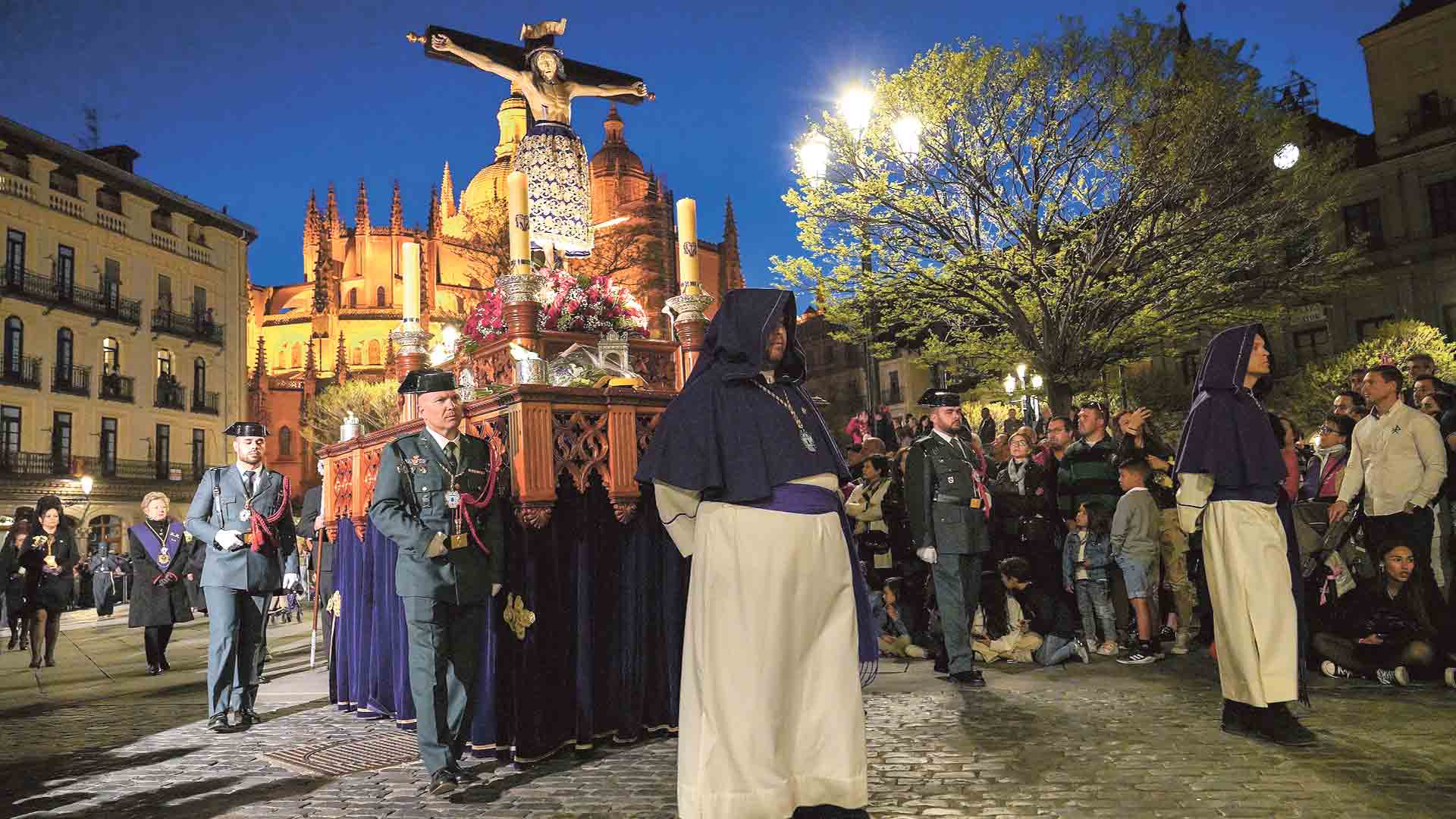 La centenaria Procesión de los Pasos vivió un Viernes Santo multitudinario 2 web 07042023 VIERNES SANTO Miguel Angel Fernandez 2