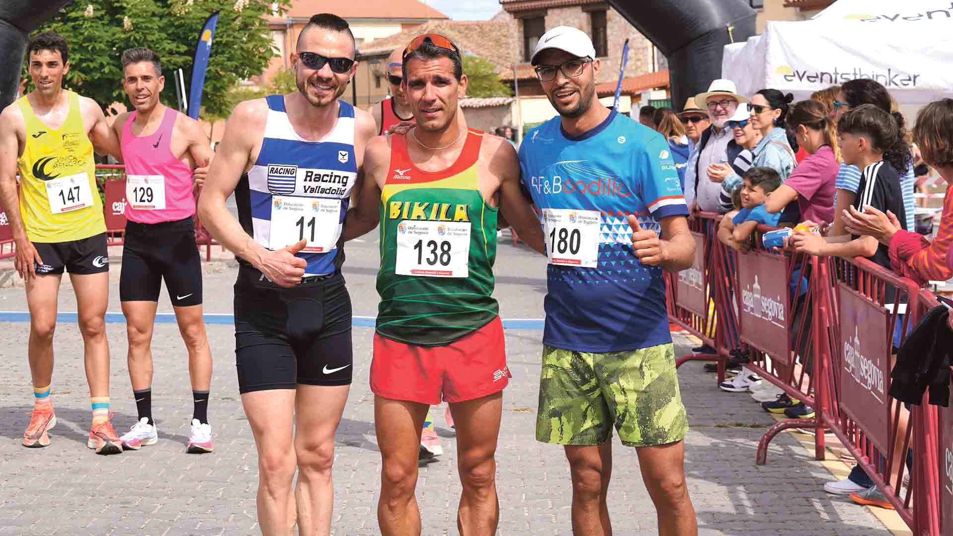 Los tres primeros clasificados de la Categoría Senior. / Miguel Ángel Fernández