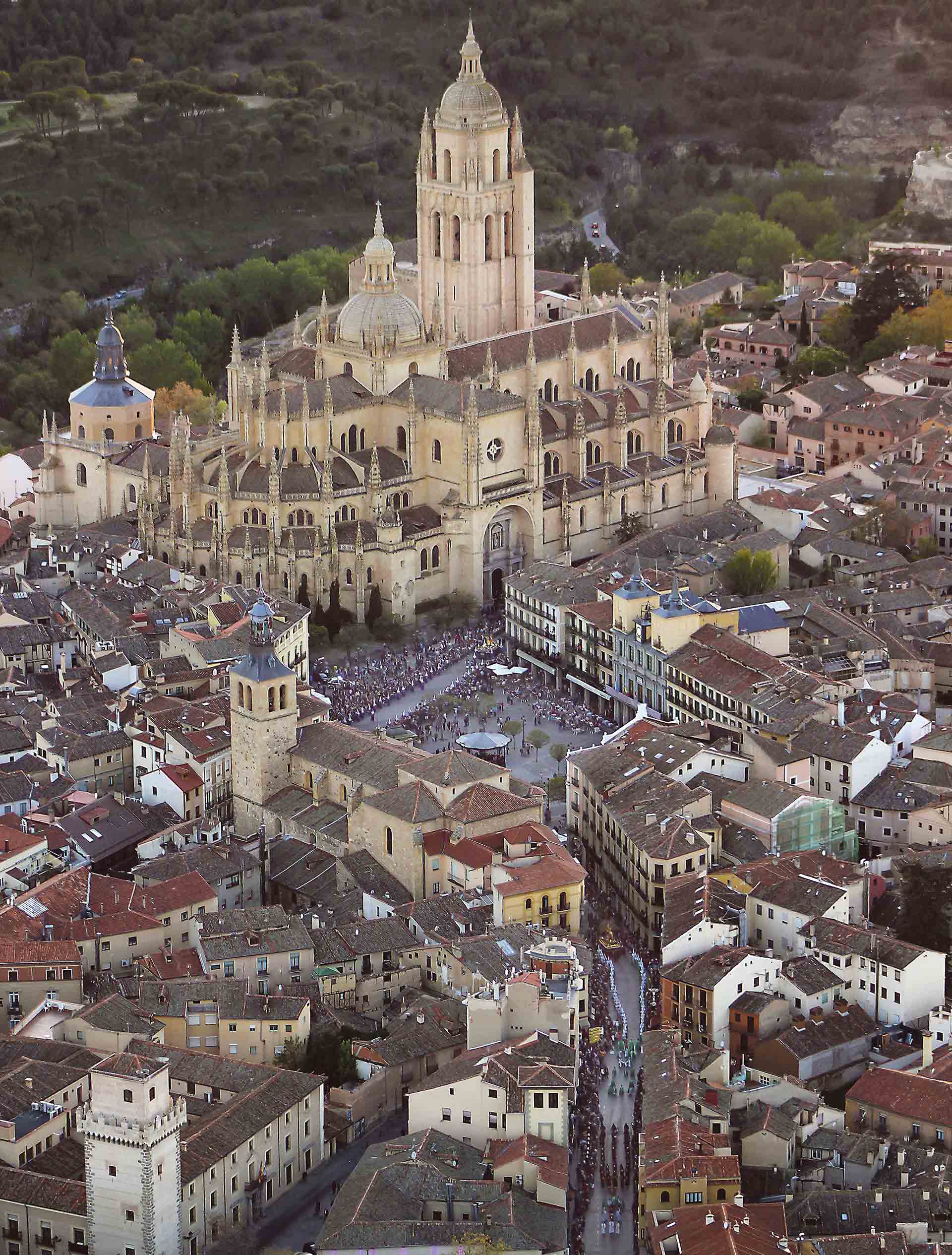 Salida de la procesión el Viernes Santo en 2017. / Juan Martín Mayoral