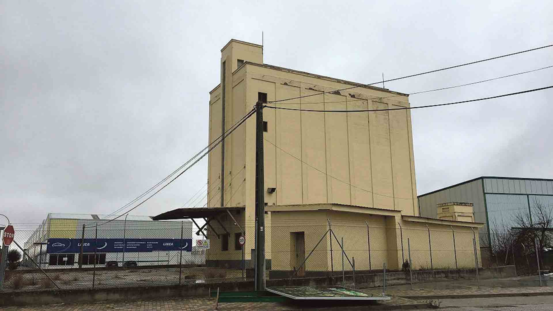 El silo de Cuéllar, con más de medio kilómetro cuadrado de superficie construida.