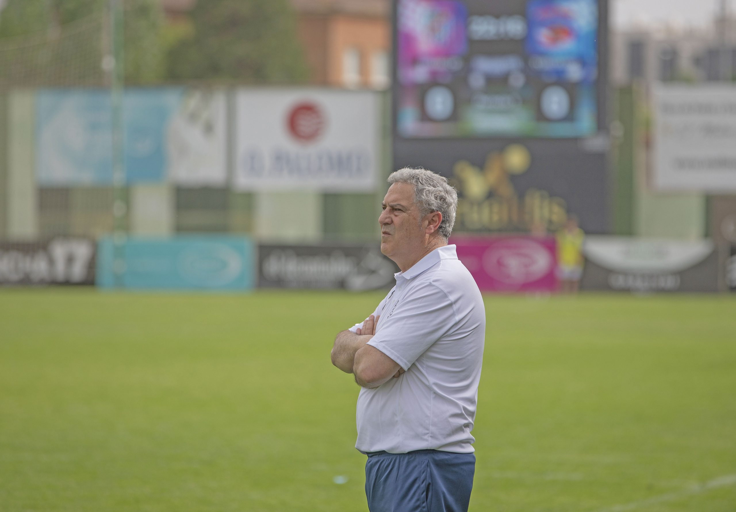 Luis Bertó, durante un partido del Turégano en La Albuera./ ROCÍO PARDOS