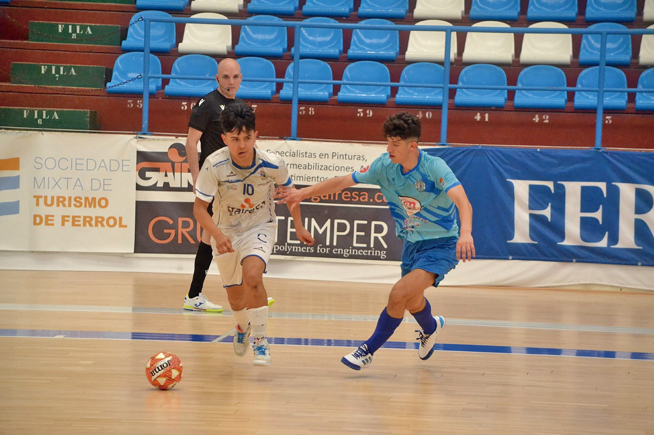 Una acción del encuentro jugado por el San Cristóbal en Ferrol./ CD SAN CRISTÓBAL