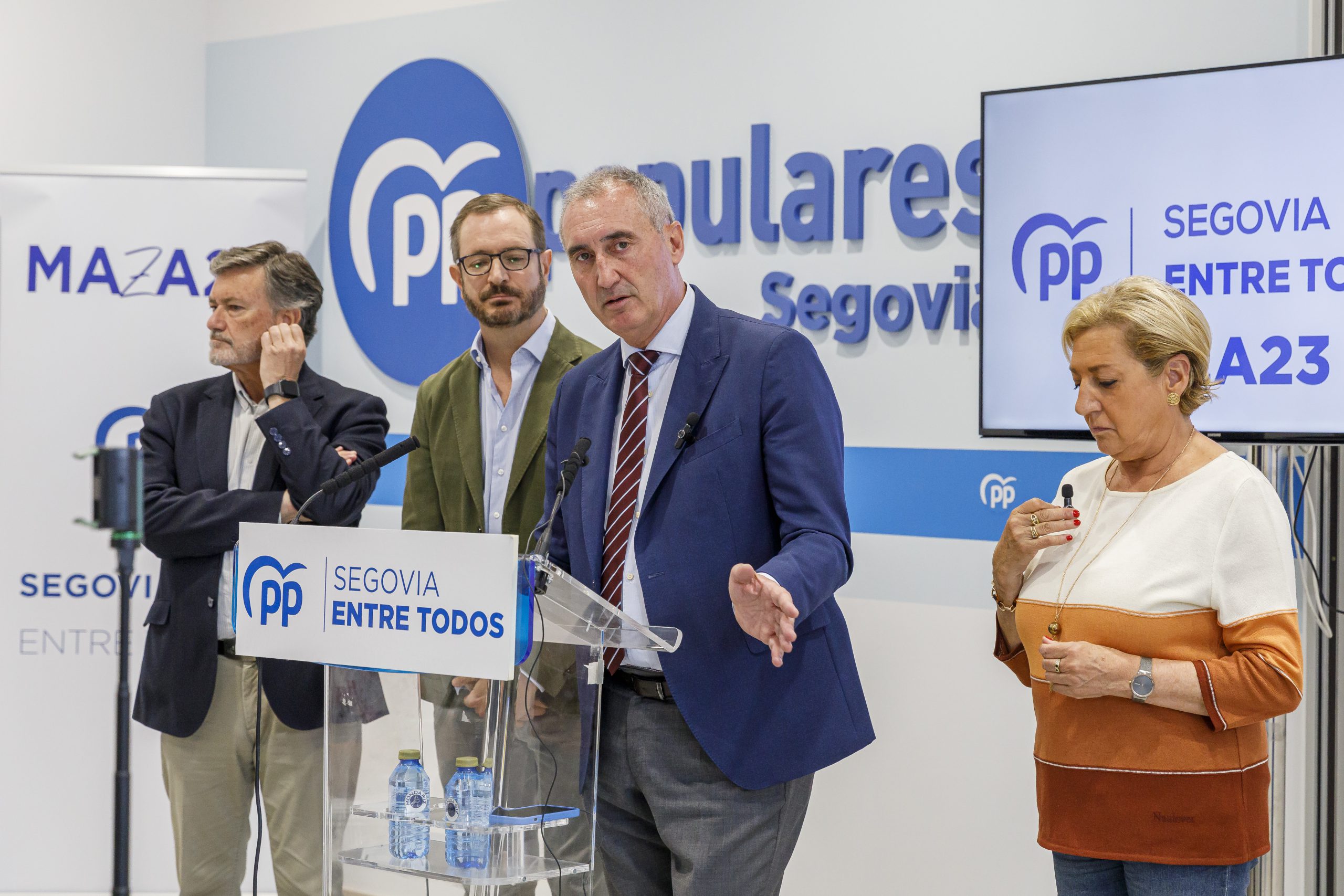 Francisco Vázquez, Javier Maroto, José Mazarías y Paloma Sanz. / NACHO VALVERDE - ICAL