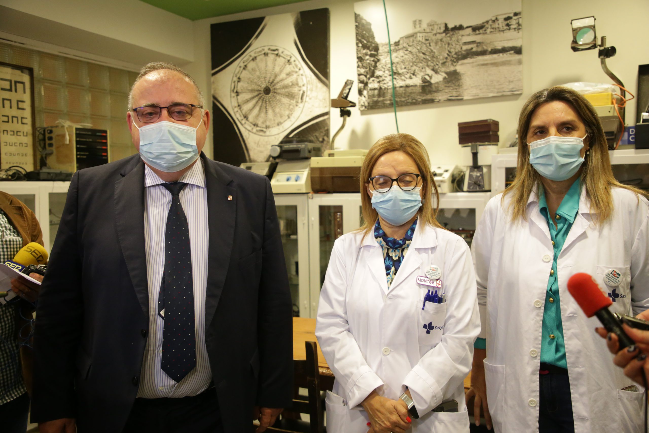 Alejandro Vázquez, ayer en los actos de celebración del Día Internacional de la Enfermería. / JL Leal